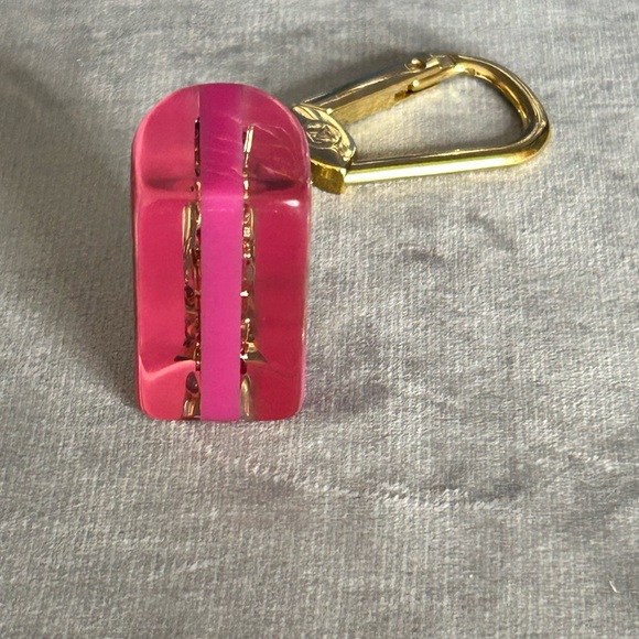 Louis Vuitton Bag/Key Charm Pink - Picture 4 of 4